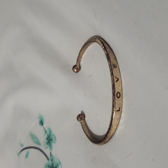 LOVE Bracelet 💘 - Picture 5 of 6